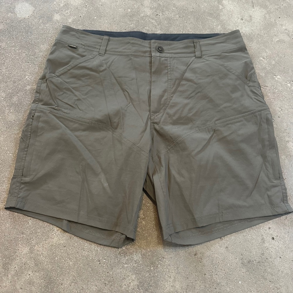 Kuhl Renegade Cargo Shorts Mens 36 Green Hiking Outdoor Stretch Style 5121